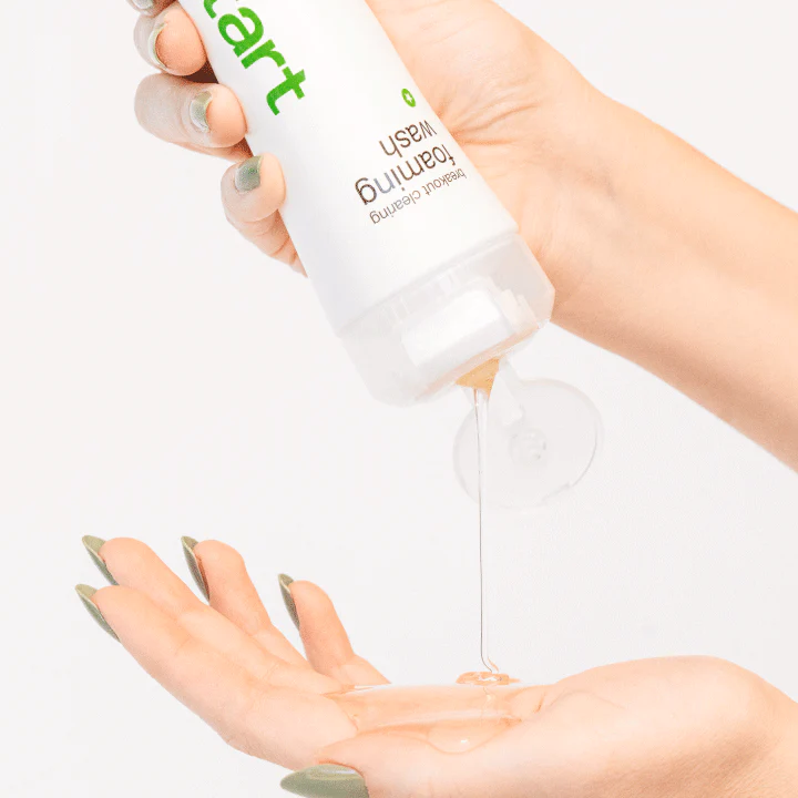 Breakout Clearing Foaming Wash - Image 5