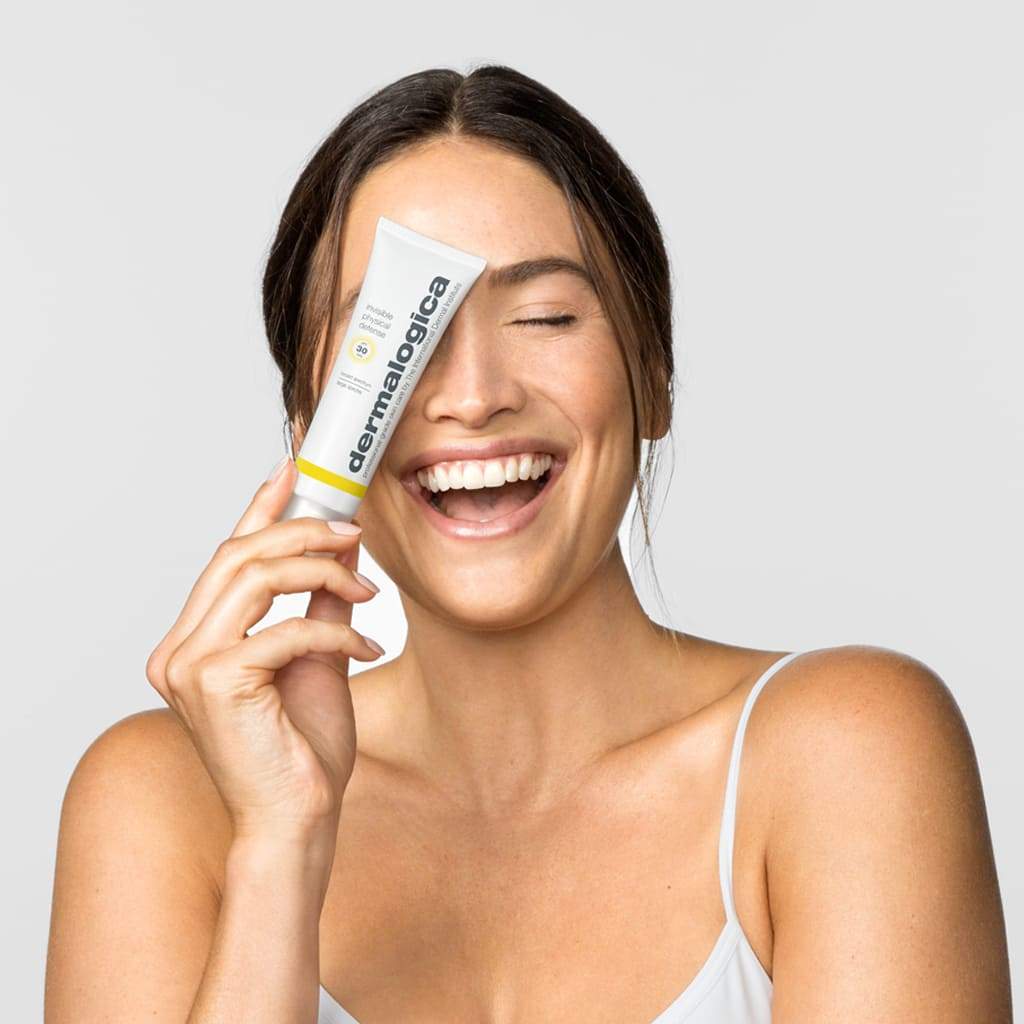 Invisible Physical Defense SPF30 - Image 3