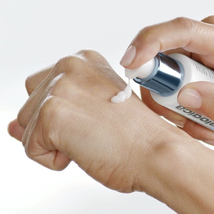 Pro-Collagen Banking Water Cream + Pro-Collagen Banking Serum - Image 14